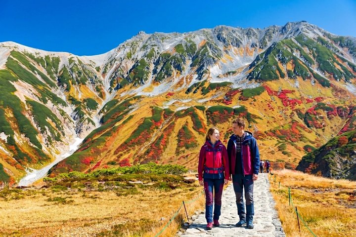 Kanazawa/Nagano : Dagtour naar Tateyama Kurobe Sneeuwmuur