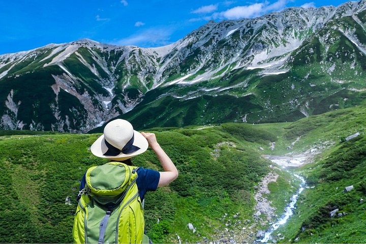 Kanazawa/Nagano : Dagtour naar Tateyama Kurobe Sneeuwmuur