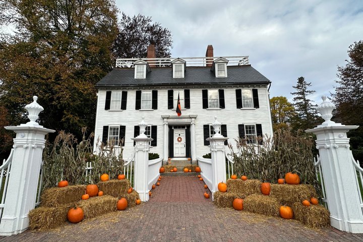 Visite officielle des lieux de tournage du film "Hocus Pocus" à Salem