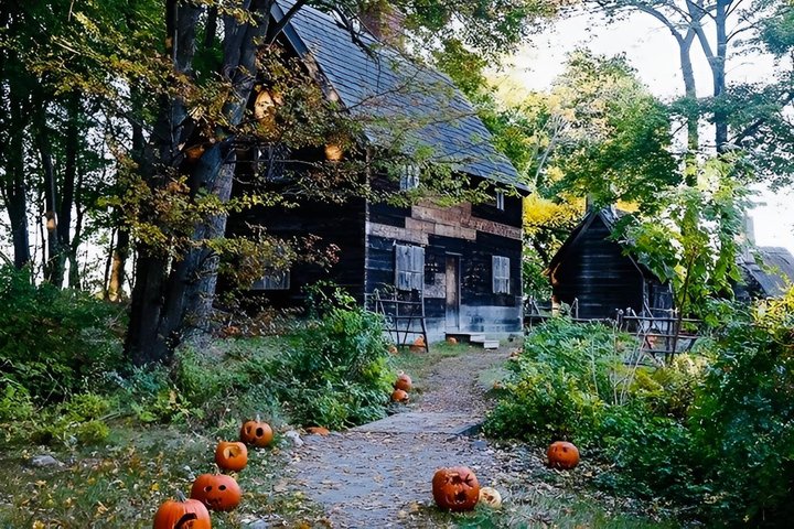 Visite officielle des lieux de tournage du film "Hocus Pocus" à Salem
