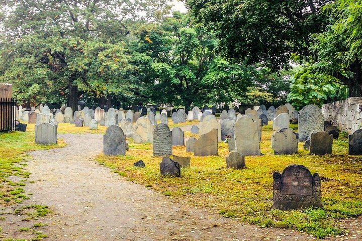Visite officielle des lieux de tournage du film "Hocus Pocus" à Salem