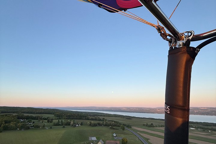Hoteller i nærheden af Hot Air Balloon Ride Over the Finger Lakes