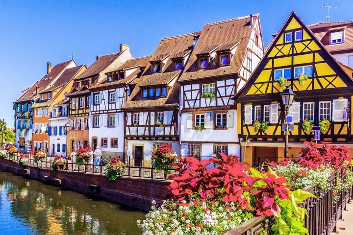 De Basilea : Pueblos Franceses y Selva Negra en Grupo Pequeño