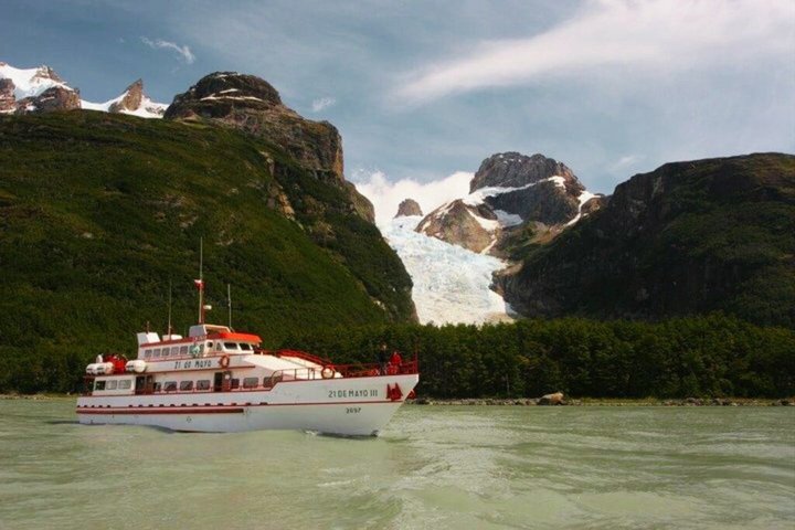 Patagonien Mest natursköna navigering till Balmaceda och Serrano glaciärer