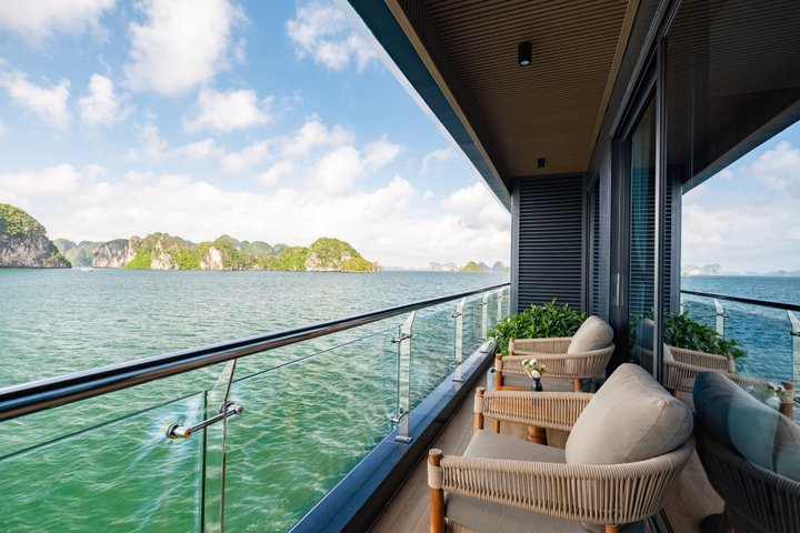2D1N Elite Lan Ha Bay & Ha Long Bay kryssning med infinitypool