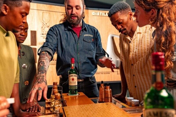 Excursión a la destilería Jameson de Dublín y degustación 45 min