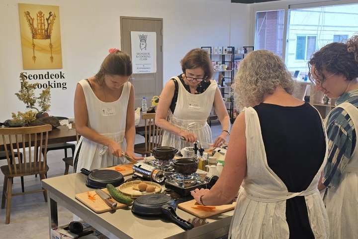 Lille gruppe markedstur og koreansk madlavning i Gyeongju