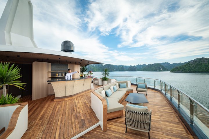 2D1N Elite Lan Ha Bay & Ha Long Bay kryssning med infinitypool