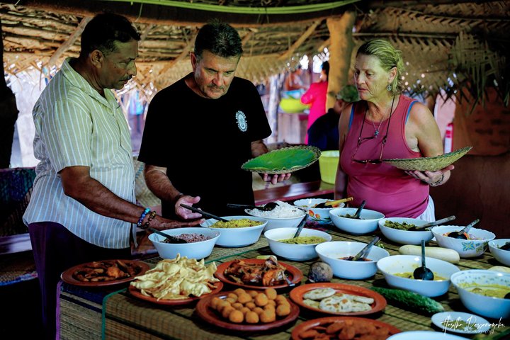 Sigiriya Hike & Minneriya Safari Privétour van een hele dag