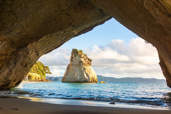 Cathedral Cove & Hot Water Beach Tour met kleine groep en lunch