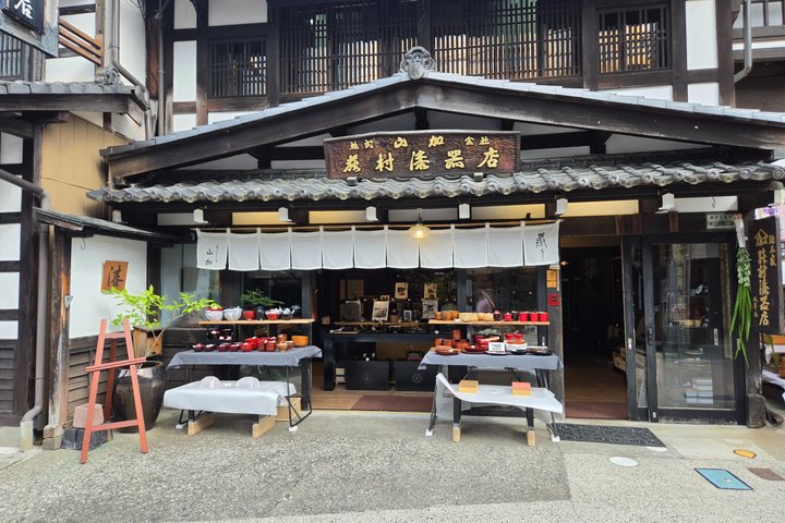 Nagano: Japanese Lacquerware Craft Tour in the Kiso Valley