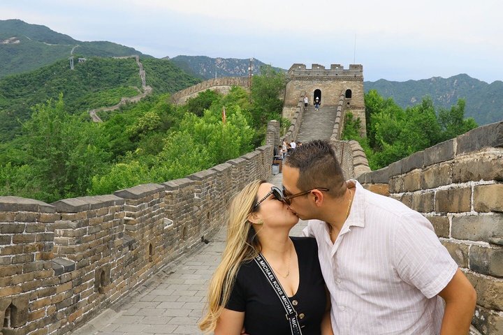 All-inclusive Day Tours: Tiananmen Sq, Forbidden City, Great Wall