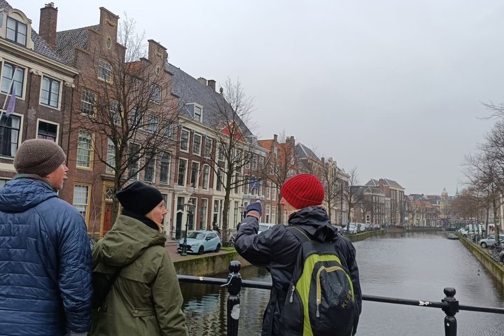 Leiden og Haag: Pilegrimer, Rembrandt og kongelig historie