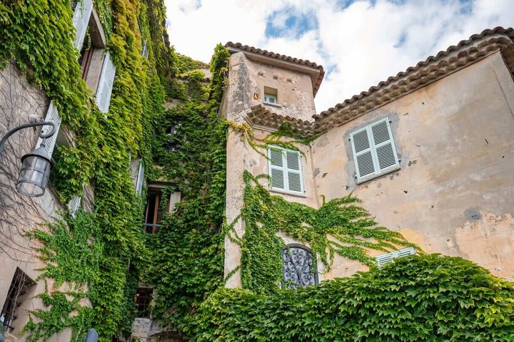 Hello Menton : Private 2 - Hour Intro Paseo por la ciudad con guía local
