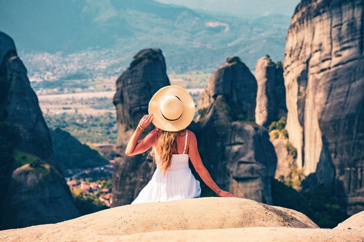 Meteora : Recorrido por monasterios con almuerzo y opción de traslado a Atenas