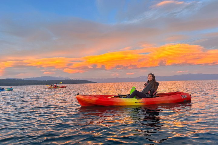 Sonnenuntergang Kajaktour in Tahoe City