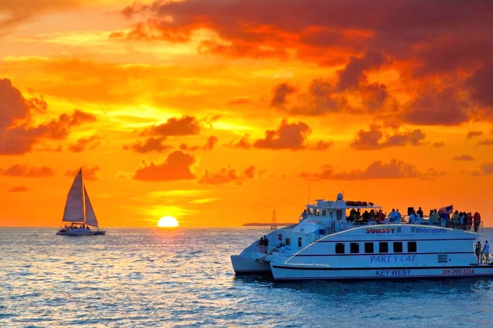 Key West Sunset Cruise: Middag, live musikk og drikkevarer inkludert