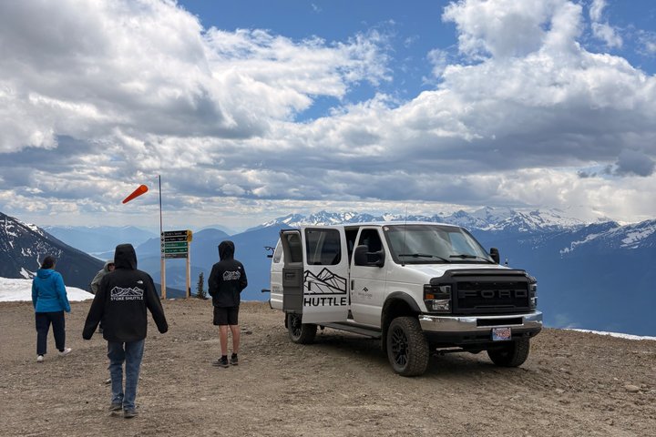Tour panoramico in montagna 4X4 al Revelstoke Mountain resort