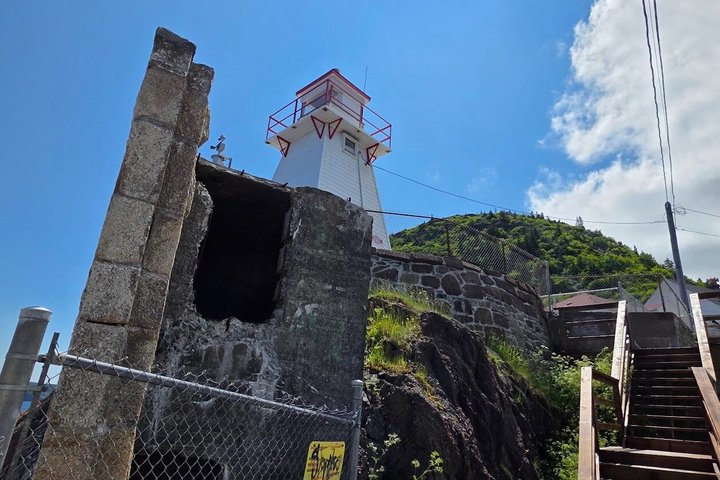 Tour privado de viaje costero de Terranova 3 - 4 huéspedes (~6 horas)