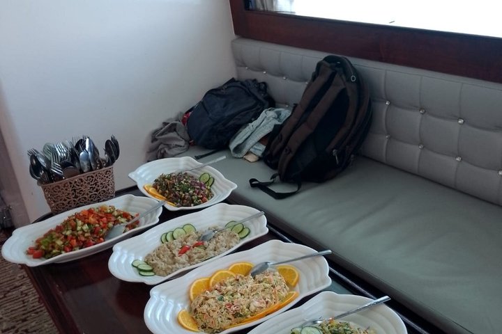 Snorkeling sull'isola di Tiran, crociera subacquea e pranzo - Sharm el Sheik