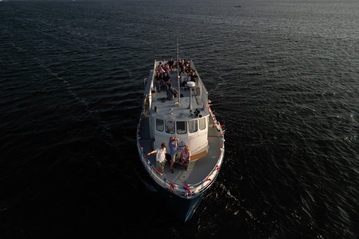 Anmeldelser av Deaths Door Sunset Live Music Cruise