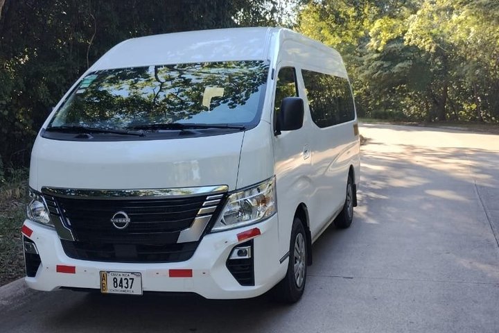Flughafen San Jose (SJO) nach La Fortuna Arenal Privater VIP Transfer