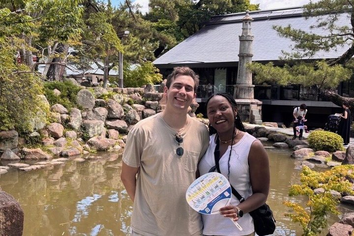 Kobe Sake Tour med Ekspert Guide: 3 + Bryggeri, Tastings Inkludert