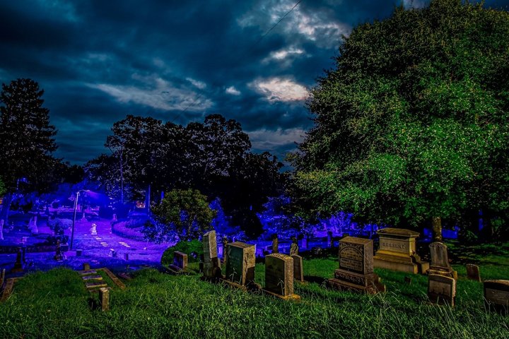 Winston Salem Ghost Tour de Whispers Espectros y Viudas