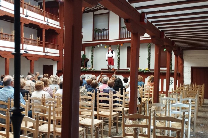 Almagro-Theatertournee mit Figuren aus dem Goldenen Zeitalter