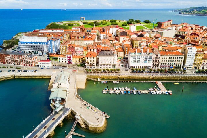 Hello Gijon: Privat 2 - Intro-timers byvandring med lokal Vejleder