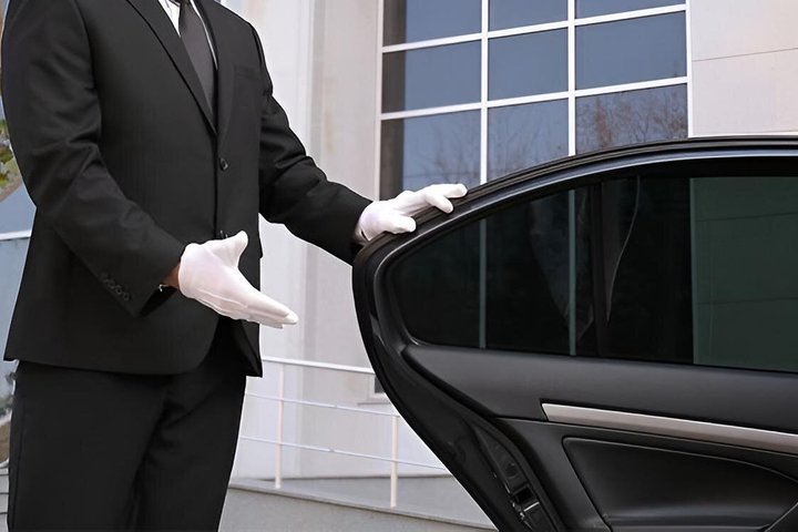 Sanya Airport (SYX) Private Transfer to Hotel or Beach Resort