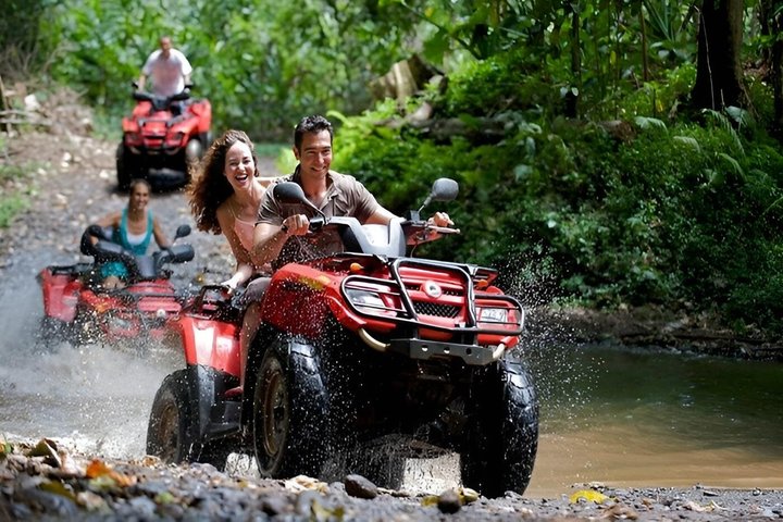 Tour en ATV por Samaná a la Cascada de El Limón y la Playa de Morón con almuerzo