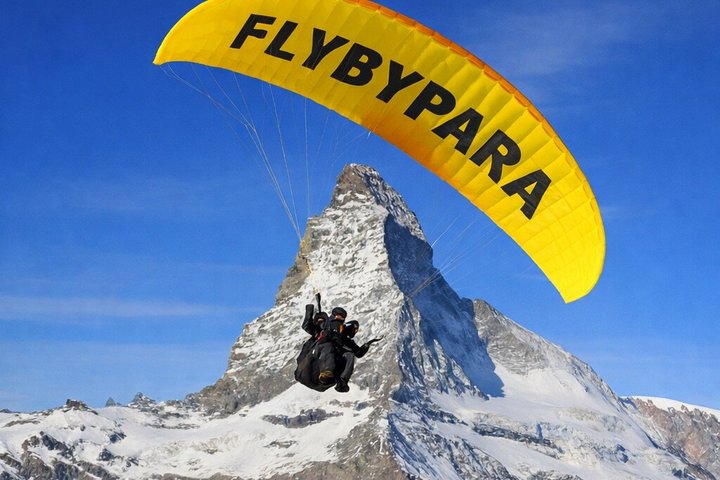 FLYMATTERHORN VIP Tandem Paraquedas Zermatt Matterhorn Vista