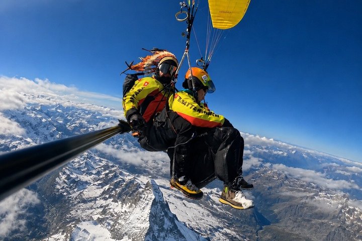 FLYMATTERHORN VIP Tandem Paraquedas Zermatt Matterhorn Vista