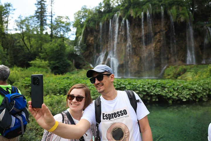 Tour guidato di Zadar ai Laghi di Plitvice con biglietti