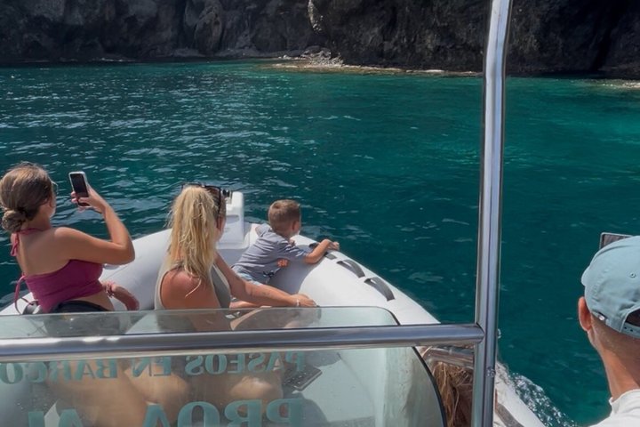 Carboneras: Rute gjennom de 6 buktene med båt gjennom Cabo de Gata