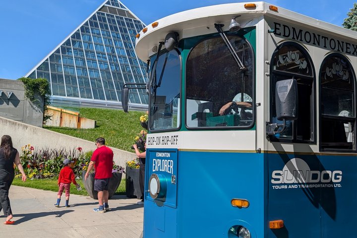 Edmonton Explorer | Tour en tranvía de Hop On Hop Off