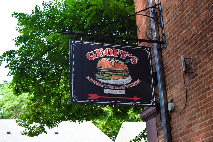 Restauranter i nærheden af Providence Food and History Walking Tour New England Classics