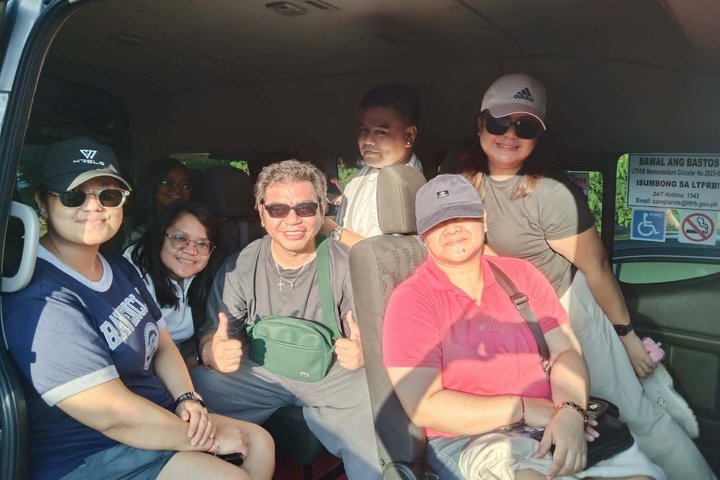 Traslado desde el Aeropuerto Puerto Princesa a El Nido Van