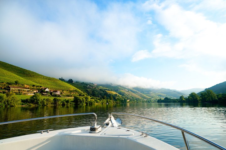 3 uur Pinhão naar Régua Douro Cruise met Lock Wine en Tapas