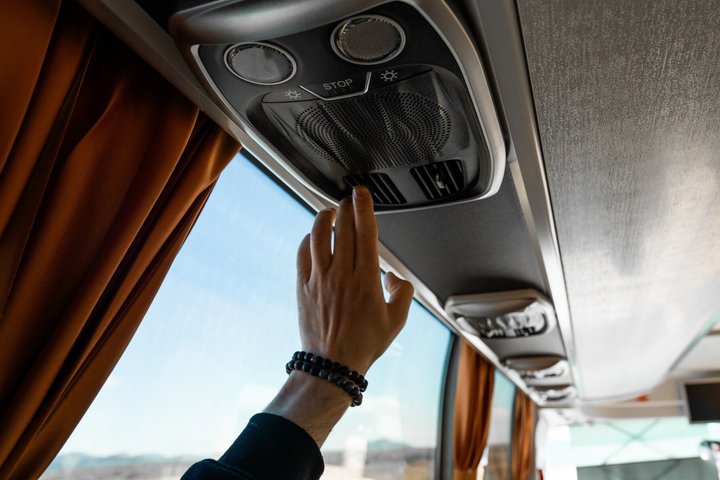 Flygplatstransfer : Keflavik flygplats till Reykjavik centrum på Island