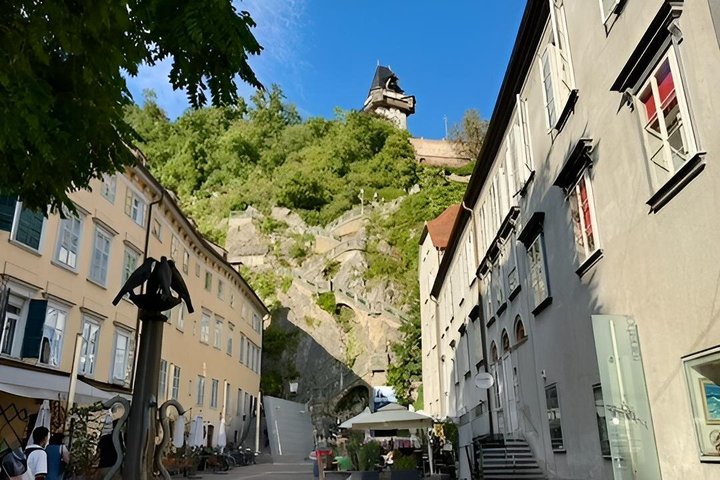 Graz Top 10 Selbstgeführte Fahrradtour mit Audioguide und GPS