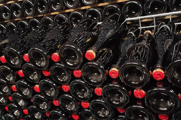 Degustazione con visita in cantina nel cuore della Franciacorta