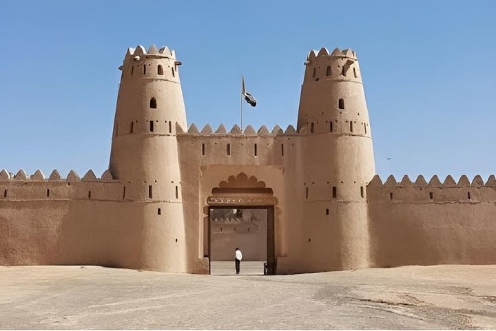 Privétour Al Ain vanuit Dubai met Engels sprekende chauffeur