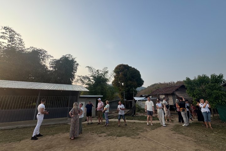 Chiang Rai Privat anpassningsbar resa med Engelska talande förare