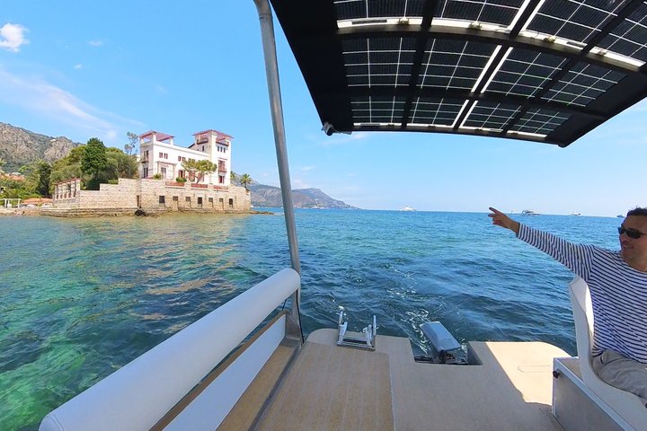 Exclusive Sunset Tour - Enastående Proffs Solar Boat flotta