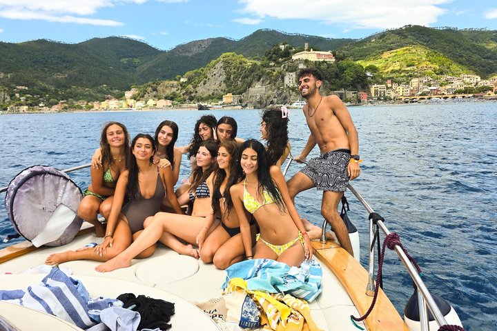 Cinque Terre båttur med avgang fra Monterosso