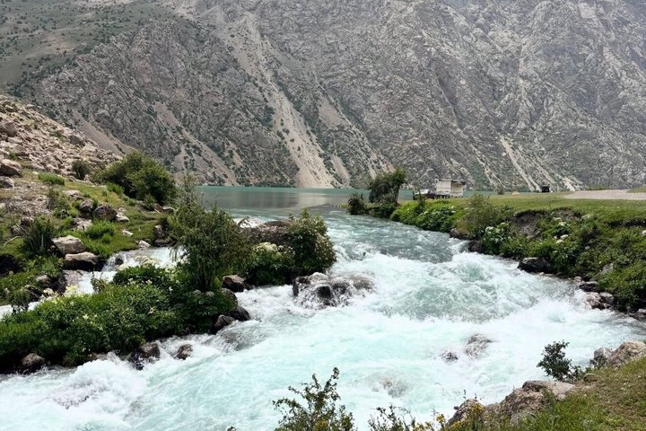 Tadzjikistan : All Inclusive sju sjöar tur från Samarkhand