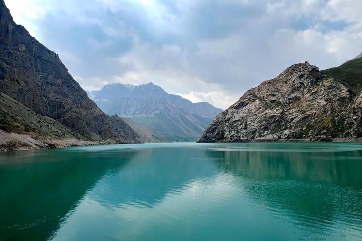 Tadzjikistan : All Inclusive sju sjöar tur från Samarkhand