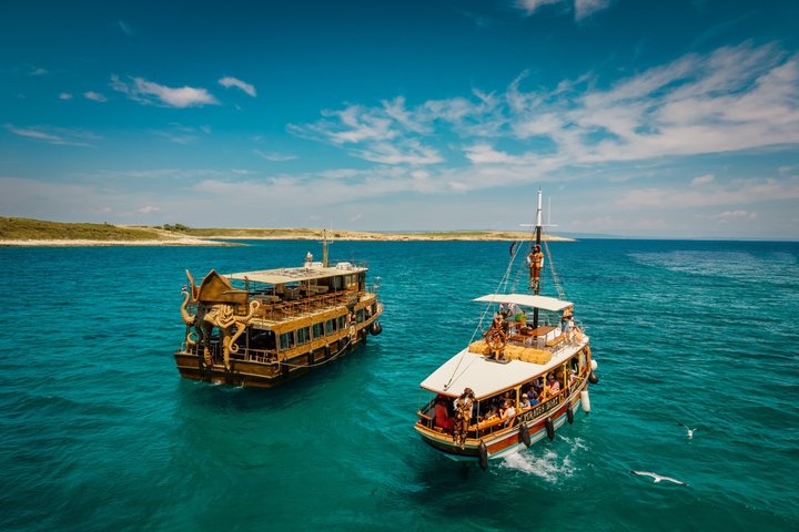 Medulin : All-Inclusive Piratenboottour zur Kamenjak-Höhle & Levan